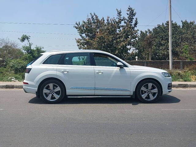 Used 2017 Audi Q7 in Faridabad