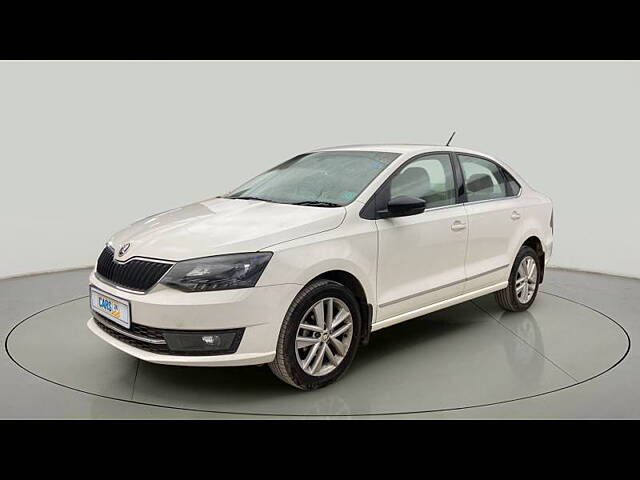 Used Skoda Rapid Style 1.6 MPI in Delhi