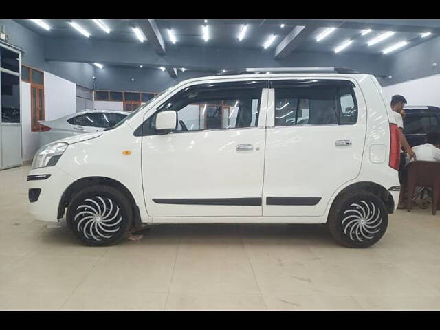 Used Maruti Suzuki Wagon R 1.0 [2014-2019] VXI AMT in Kanpur