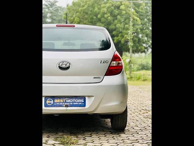 Used Hyundai i20 [2010-2012] Sportz 1.2 BS-IV in Ahmedabad