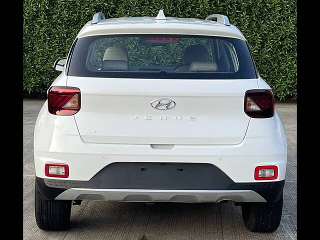 Used Hyundai Venue [2019-2022] SX 1.5 (O) CRDi Dual Tone in Pune