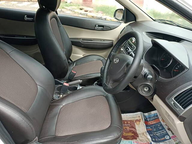 Used Hyundai i20 [2012-2014] Magna (O) 1.4 CRDI in Ahmedabad