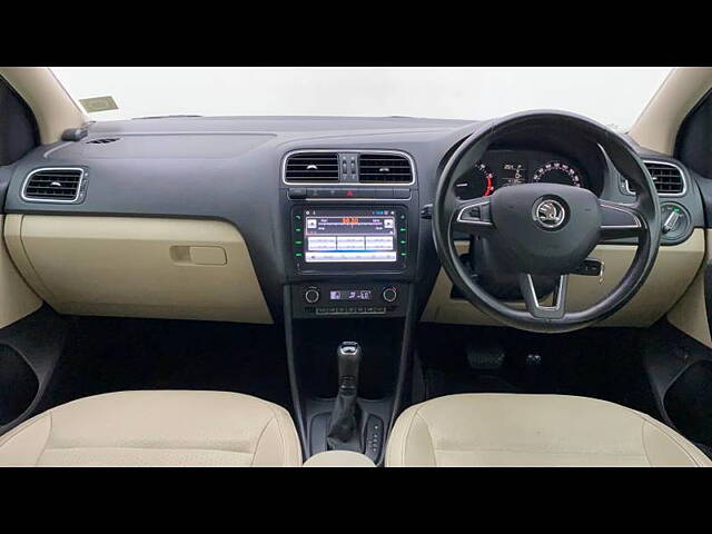 Used Skoda Rapid Style 1.6 MPI AT in Hyderabad