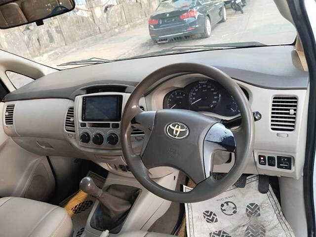 Used Toyota Innova [2009-2012] 2.5 GX 8 STR BS-IV in Mumbai