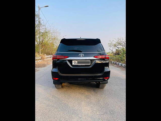 Used Toyota Fortuner 4X2 MT 2.7 Petrol in Delhi