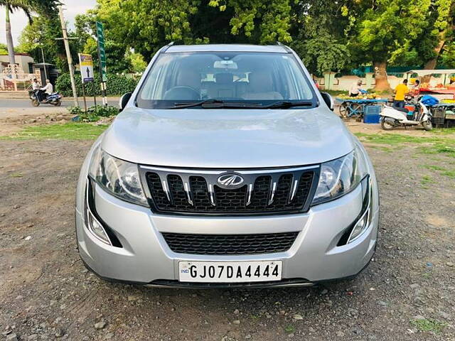 Used 2016 Mahindra XUV500 in Kheda