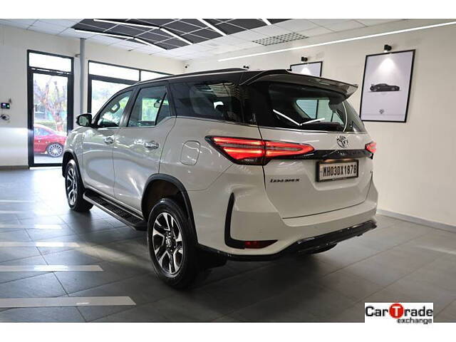 Used Toyota Fortuner Legender 2.8 4X4 AT in Delhi