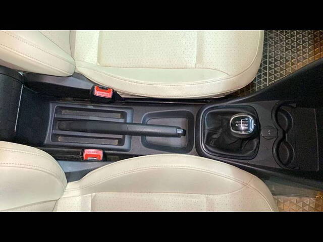 Used Skoda Rapid Style 1.6 MPI in Mumbai