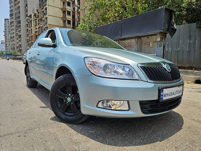 Used 2012 Skoda Laura in Mumbai