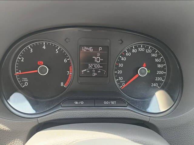 Used Volkswagen Vento [2014-2015] Highline Petrol AT in Noida