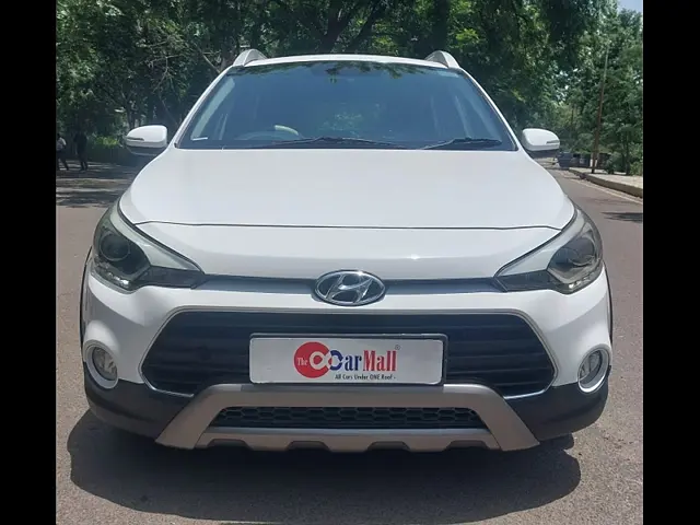 Used 2017 Hyundai i20 Active in Agra