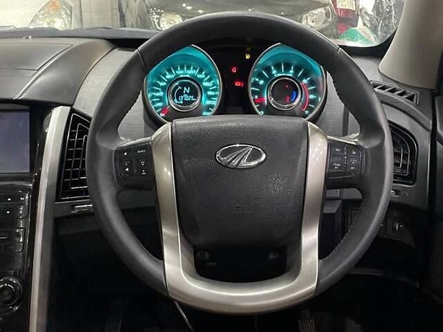 Used Mahindra XUV500 W9 [2018-2020] in Ghaziabad