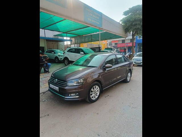 Used Volkswagen Vento [2015-2019] Highline Plus 1.5 AT (D) 16 Alloy in Jaipur