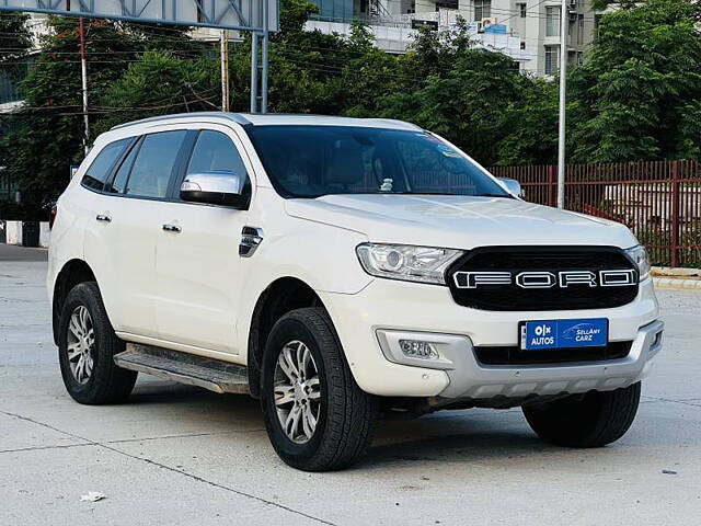 Used Ford Endeavour [2016-2019] Titanium 3.2 4x4 AT in Lucknow