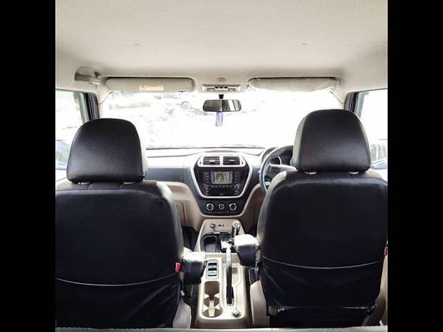 Used Mahindra TUV300 [2015-2019] T8 AMT in Delhi