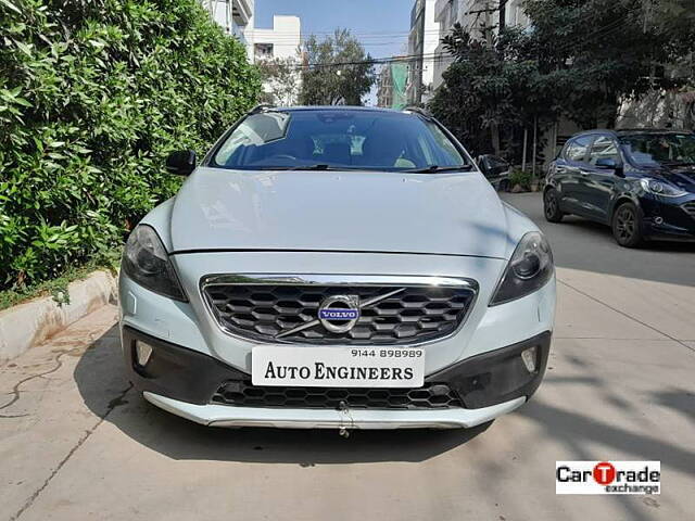 Used 2013 Volvo V40 Cross Country in Hyderabad