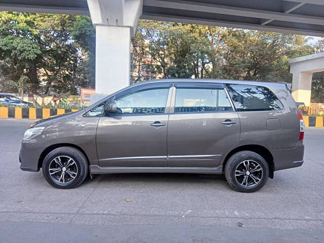 Used Toyota Innova [2015-2016] 2.5 G BS IV 8 STR in Mumbai