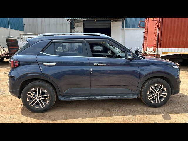 Used Hyundai Venue [2022-2023] SX (O) 1.0 Turbo DCT Dual Tone in Hyderabad