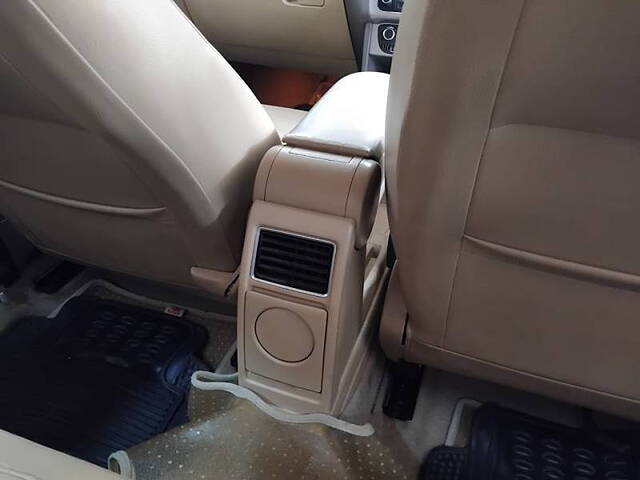 Used Volkswagen Vento [2015-2019] Highline Plus 1.2 (P) AT 16 Alloy in Mumbai