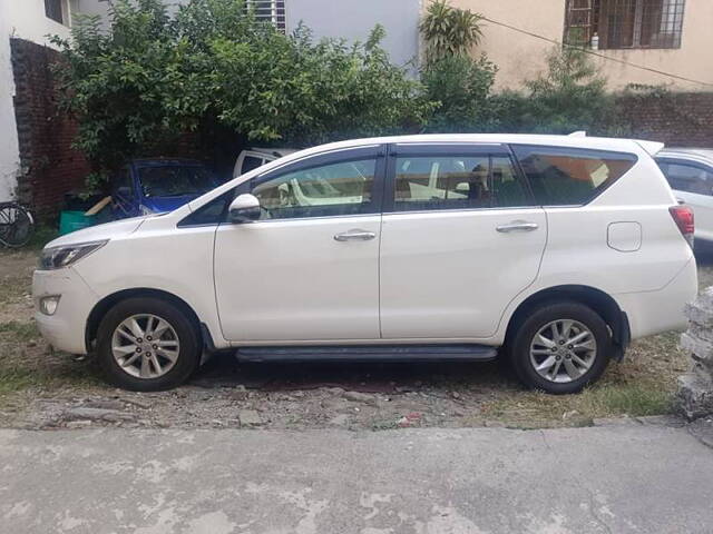 Used Toyota Innova Crysta [2016-2020] 2.4 V Diesel in Dehradun