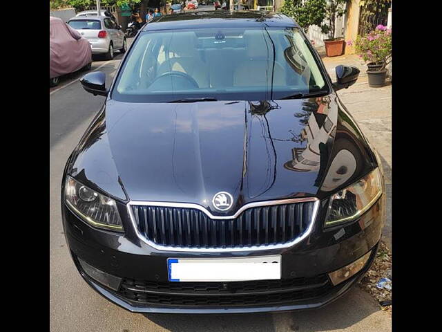 Used 2013 Skoda Octavia in Bangalore