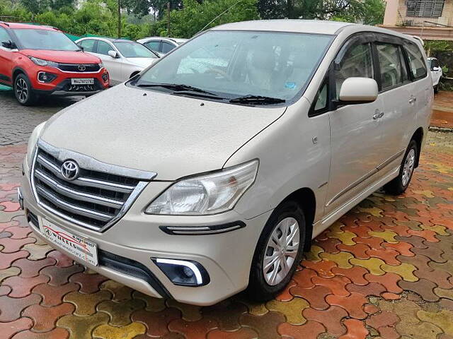 Used Toyota Innova [2009-2012] 2.5 GX 8 STR BS-IV in Mumbai