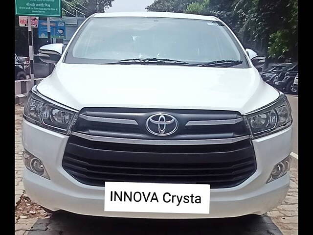 Used 2016 Toyota Innova Crysta in Kanpur