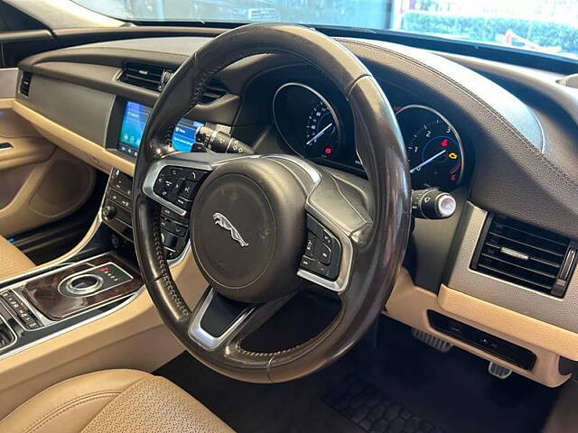 Used Jaguar XF Prestige Diesel CBU in Gurgaon