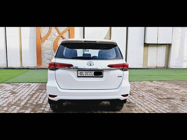 Used Toyota Fortuner [2016-2021] 2.8 4x4 AT [2016-2020] in Delhi