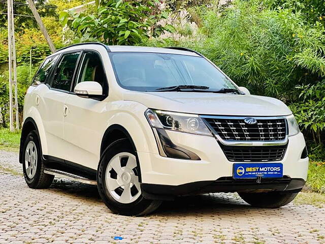 Used Mahindra XUV500 [2015-2018] W4 [2015-2016] in Ahmedabad