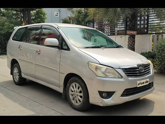 Used Toyota Innova [2009-2012] 2.5 E 7 STR in Hyderabad