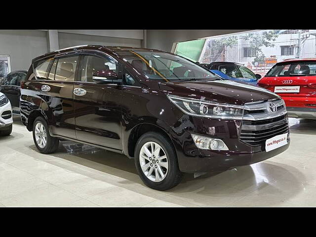 Used Toyota Innova Crysta [2016-2020] 2.4 V Diesel in Bangalore