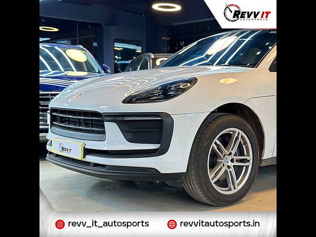 Used Porsche Macan Base [2021-2023] in Delhi