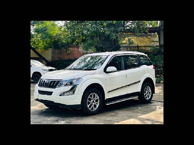 Used Mahindra XUV500 [2015-2018] W6 AT in Delhi