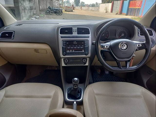 Used Volkswagen Vento [2014-2015] Highline Petrol in Dehradun