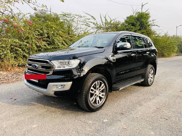 Used Ford Endeavour [2016-2019] Titanium 3.2 4x4 AT in Meerut