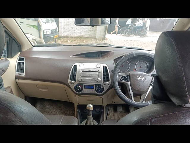 Used Hyundai i20 [2010-2012] Sportz 1.2 (O) in Lucknow