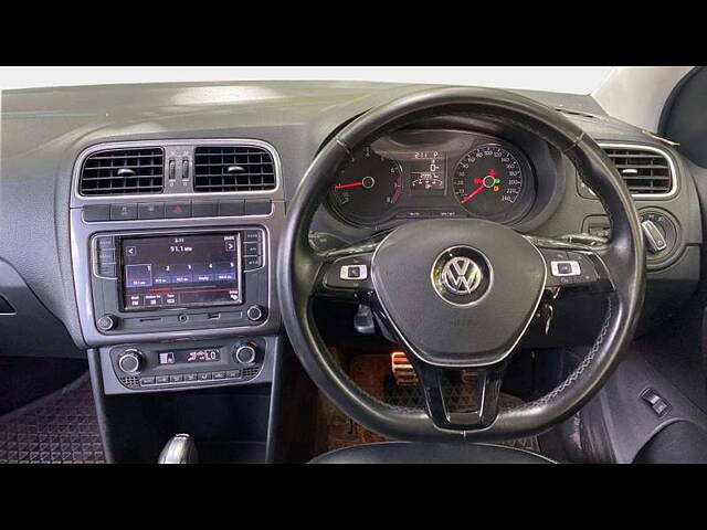 Used Volkswagen Vento [2015-2019] Highline Plus 1.2 (P) AT 16 Alloy in Chennai