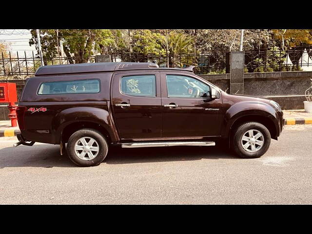 Used Isuzu D-Max V-Cross [2016-2018] 4x4 in Delhi