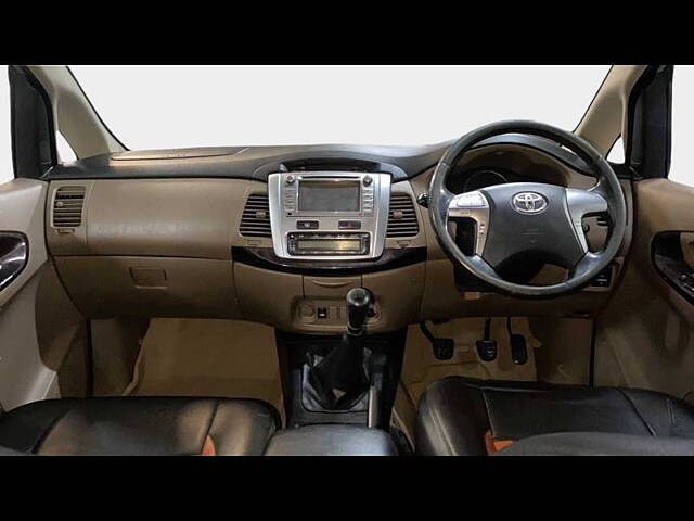 Used Toyota Innova [2013-2014] 2.5 VX 8 STR BS-III in Chandigarh