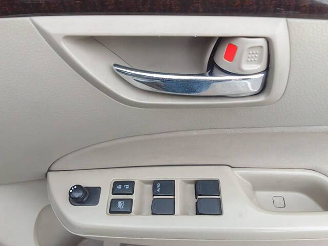 Used Maruti Suzuki Swift DZire [2011-2015] VXI in Hyderabad