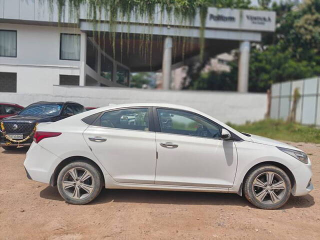 Used Hyundai Verna [2015-2017] 1.6 VTVT SX in Hyderabad