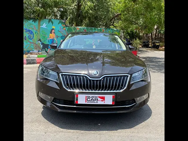 Used 2016 Skoda Superb in Mumbai