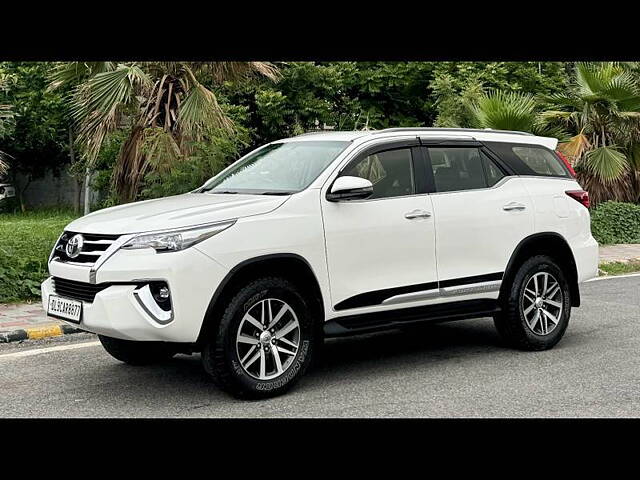 Used Toyota Fortuner [2016-2021] 2.8 4x4 AT in Delhi