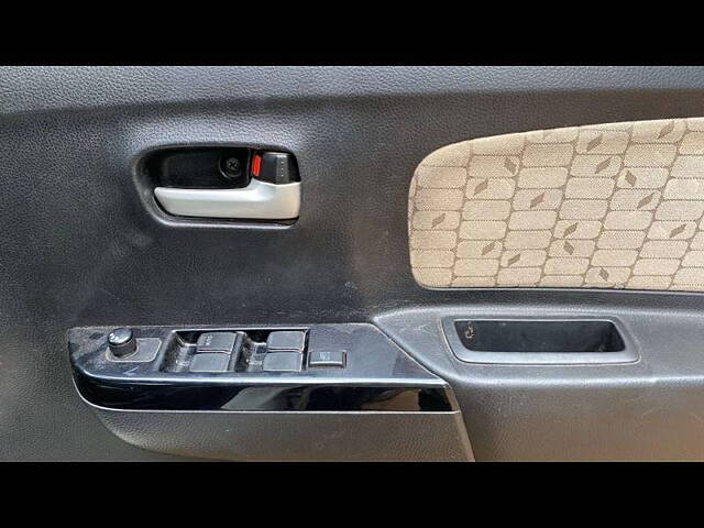 Used Maruti Suzuki Wagon R 1.0 [2014-2019] VXI+ AMT (O) in Hyderabad