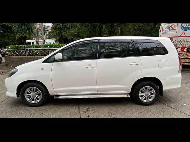 Used Toyota Innova [2009-2012] 2.5 GX 8 STR BS-IV in Mumbai