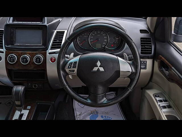 Used Mitsubishi Pajero Sport 2.5 AT in Pune