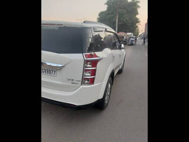 Used Mahindra XUV500 [2015-2018] W10 AWD in Lucknow