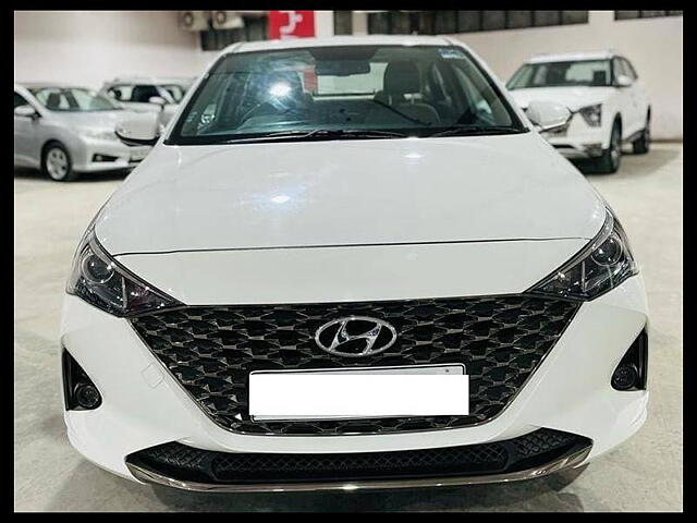 Used 2020 Hyundai Verna in Delhi