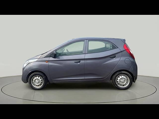 Used Hyundai Eon Era + in Surat